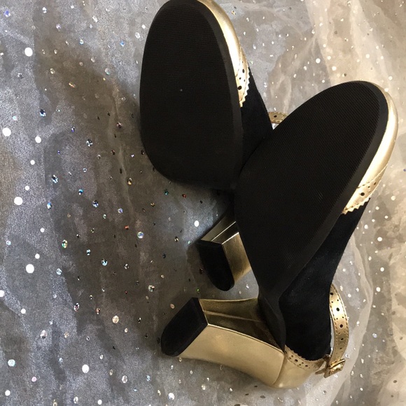 Coach Spectator Black and gold heels - Picture 6 of 6